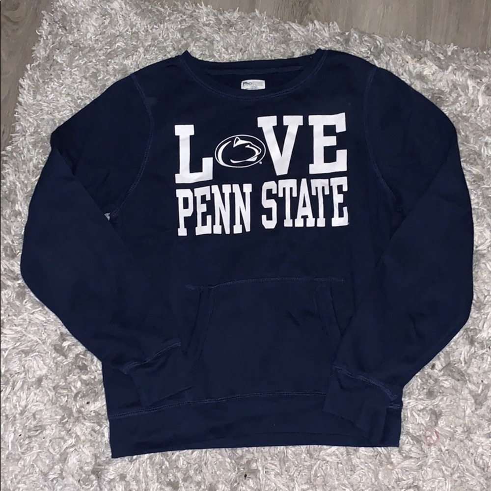Penn state Love crew neck, soft, comfy, great condition.  Size Large